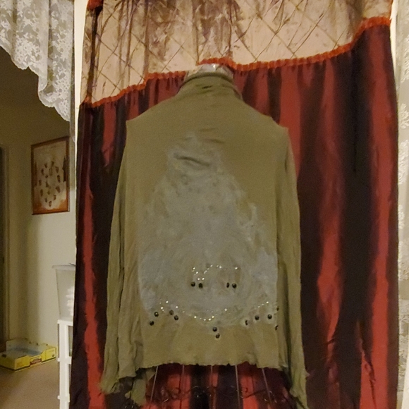 Stylish Cape Style Cardigan - Picture 6 of 8